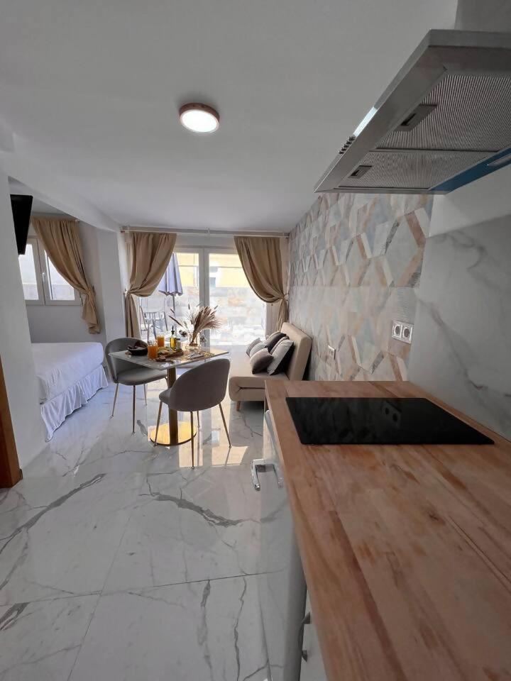 Urban Estudio Elegante Con Terraza Alicante Exteriér fotografie
